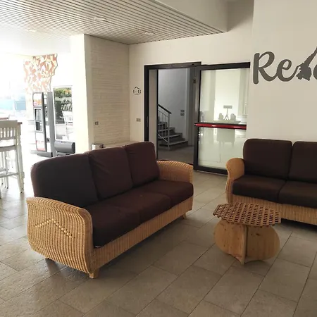 贝娅特丽克丝公寓酒店 公寓式酒店 3*