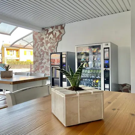 贝娅特丽克丝公寓酒店 巴多利诺