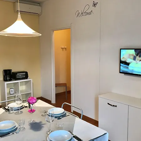 贝娅特丽克丝公寓酒店 3*