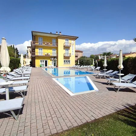 贝娅特丽克丝公寓酒店