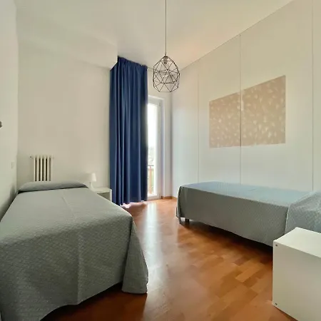 Aparthotel Beatrix 3*