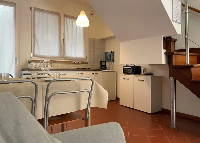 Beatrix מלון דירות