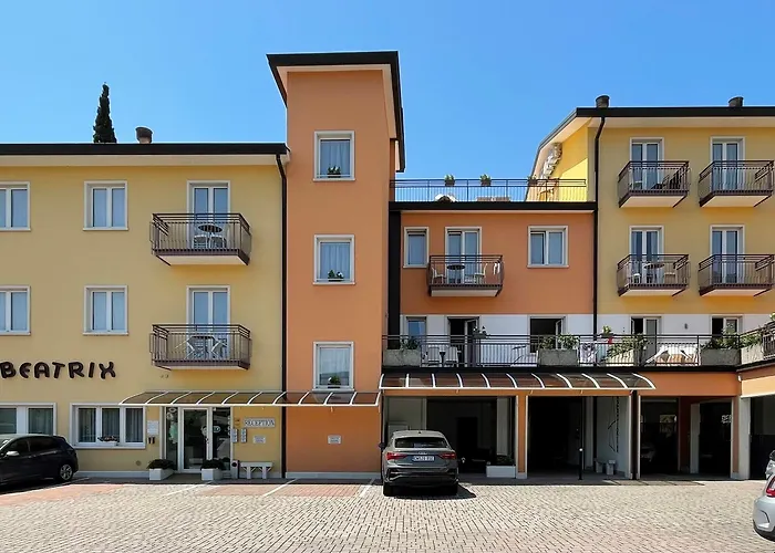 Beatrix 아파트호텔 3*